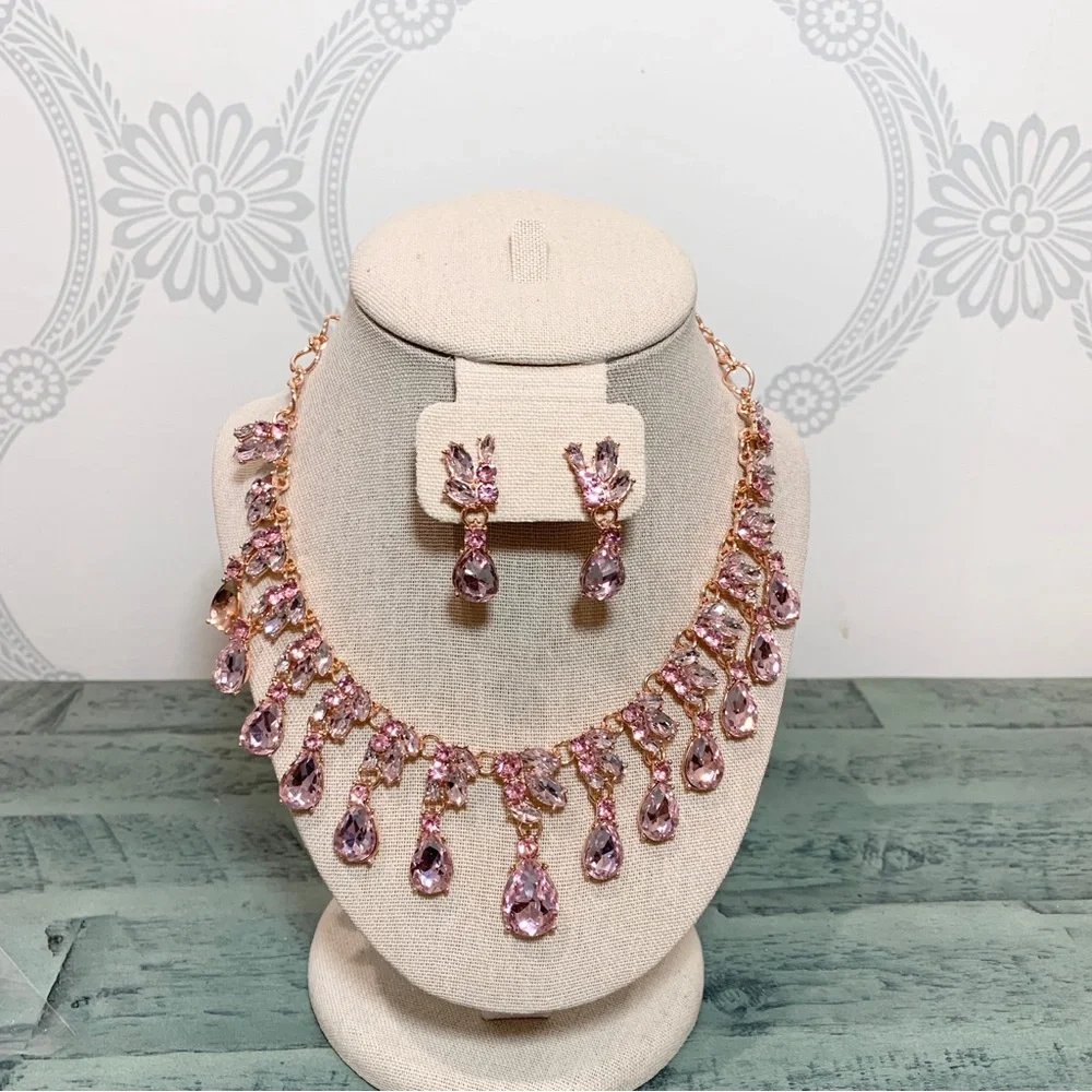 New Necklace and Earrings Austrian Crystal Pink Stones Rose Tone New - Picture 11 of 11